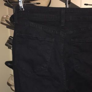 NWOT black NYDJ   Size 4. Never worn